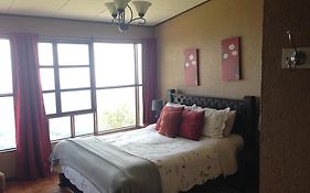 Poas Lodge